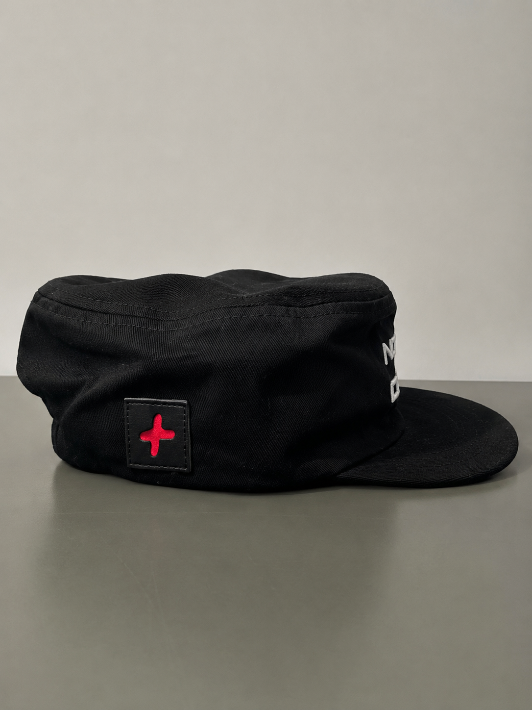 Nomad Ovest Cap — N/O·001